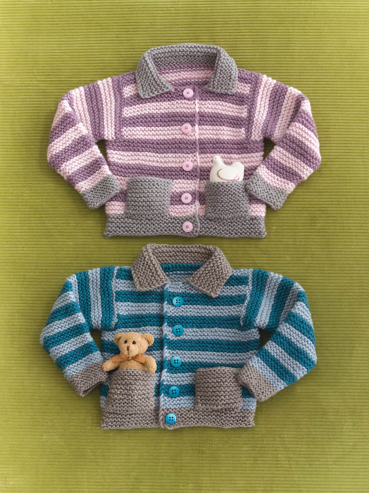 50 Garter Stitch Gifts to Knit: The Ultimate Easy-to-Knit Collection Featuring Universal Yarn Deluxe Worsted - Image 6