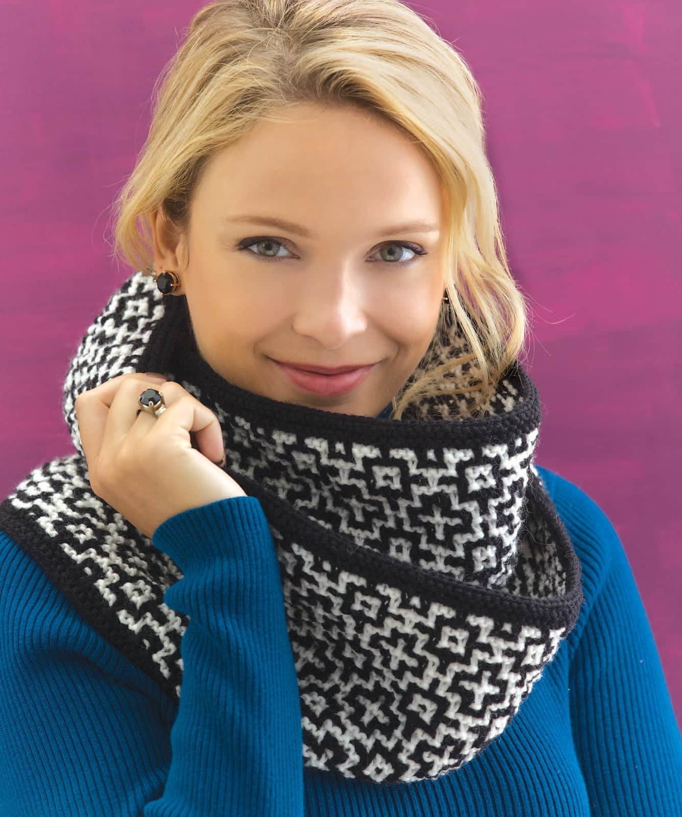 50 Garter Stitch Gifts to Knit: The Ultimate Easy-to-Knit Collection Featuring Universal Yarn Deluxe Worsted - Image 7